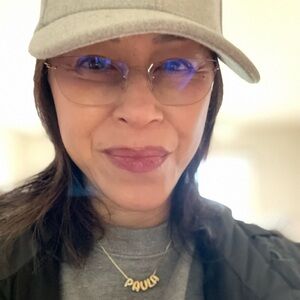 Meet your Posher, Paula